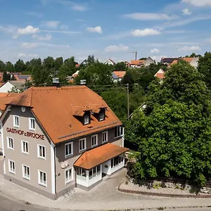 Zur Bruecke 2*, Kaufering Allemagne